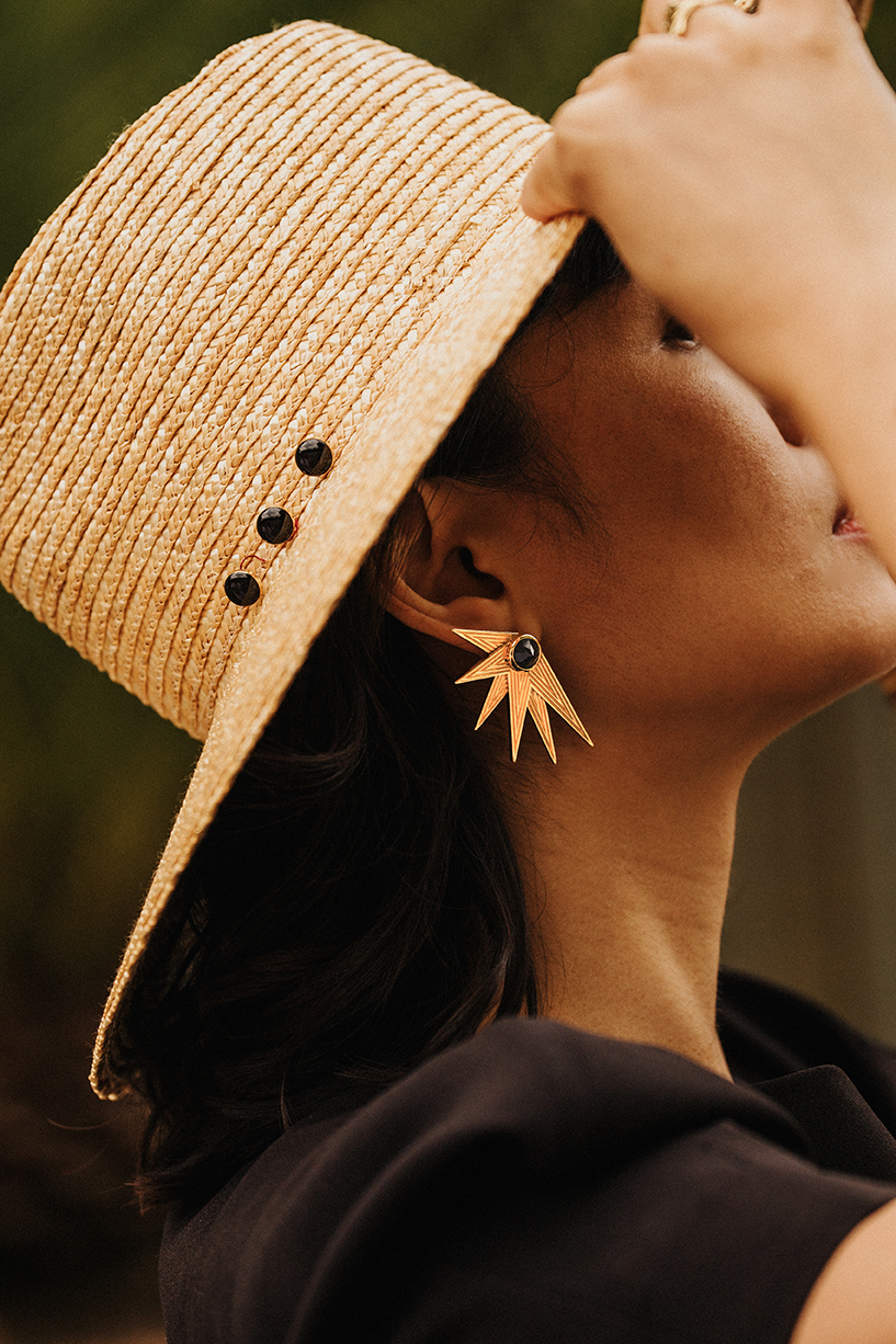 desoos-home-header-2vertical