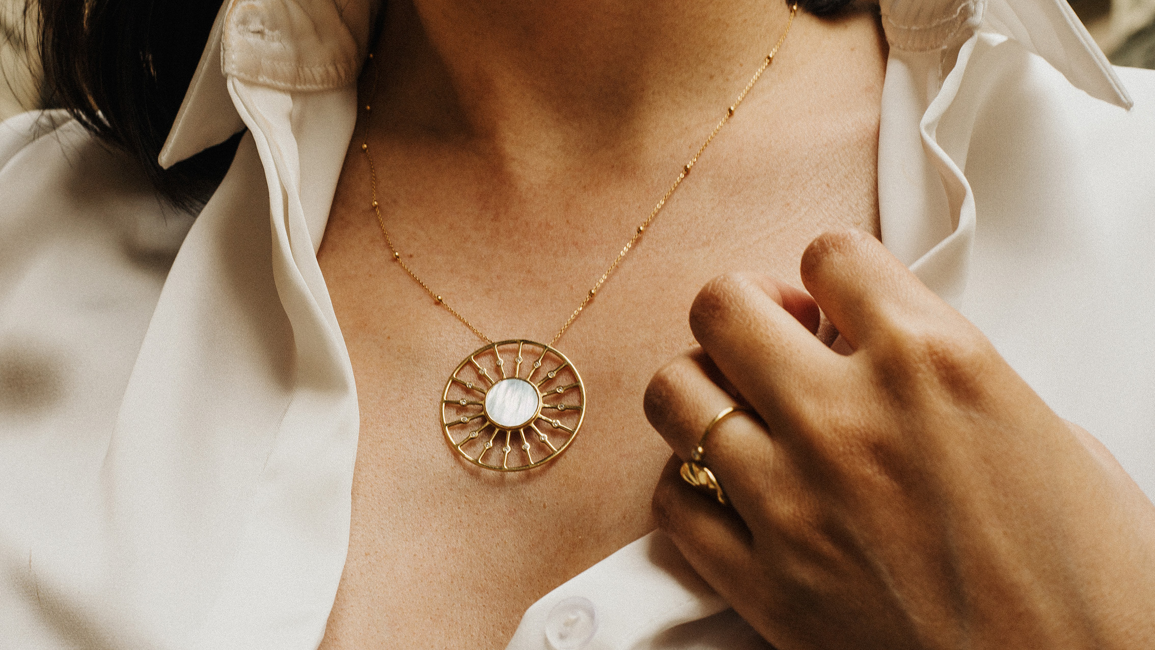 desoos-home-header-3